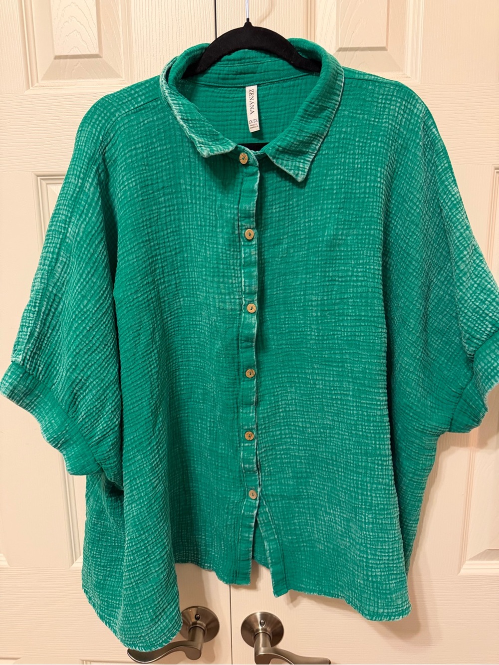 Plus Size Zenana Outfitters Teal-Green Textured Button-Front Tunic